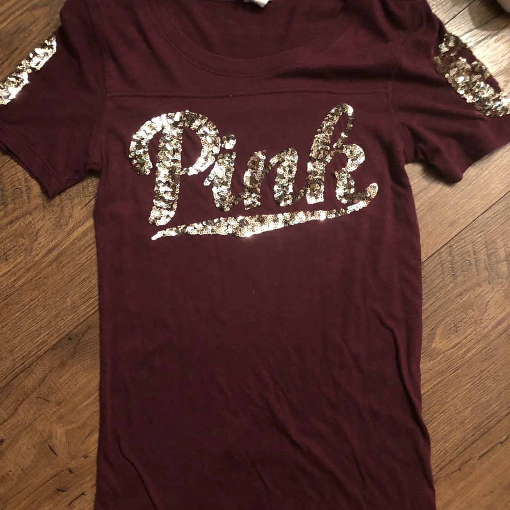 vs pink shirt